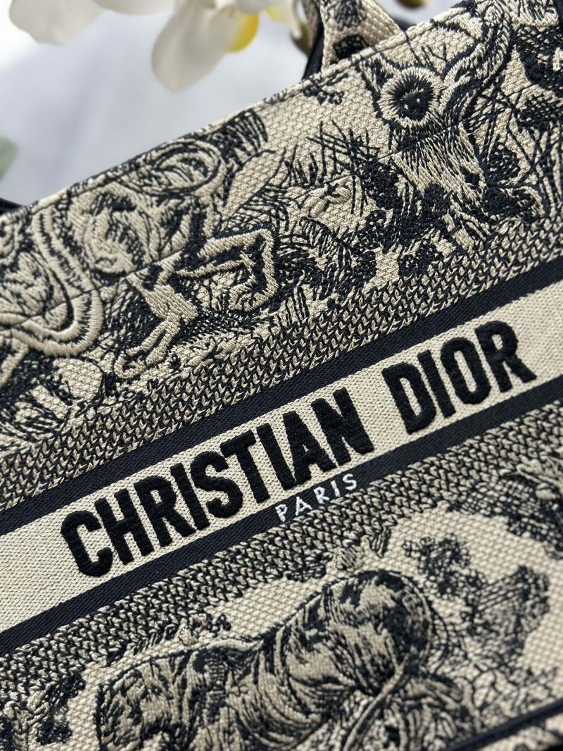 Christian Dior Shopping Bags